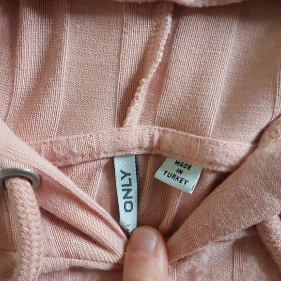 Pink long sleeve - Picture 2 of 3